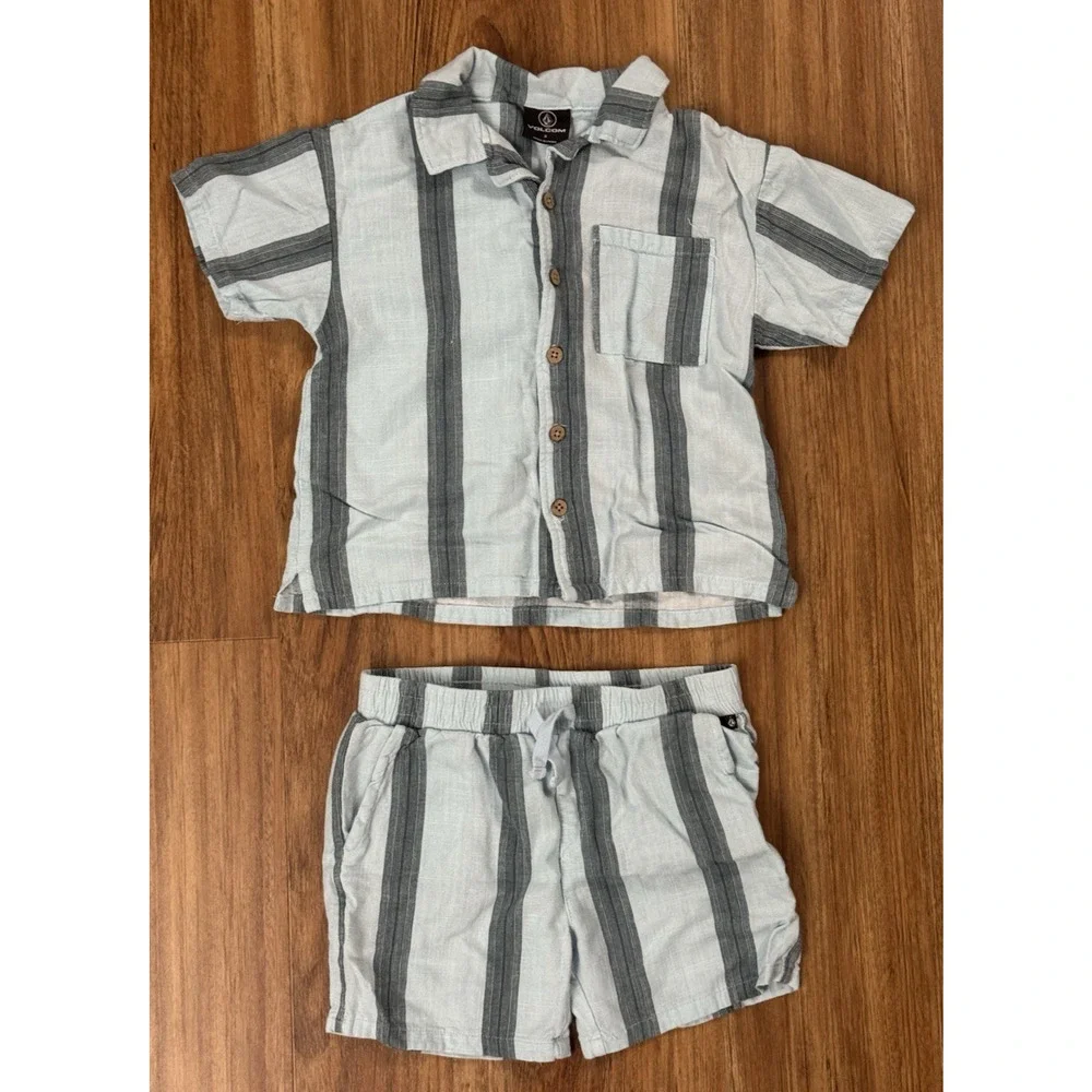 VOLCOM Blue Striped Rayon Short Set 2-Piece Set - Boy’s Size 5